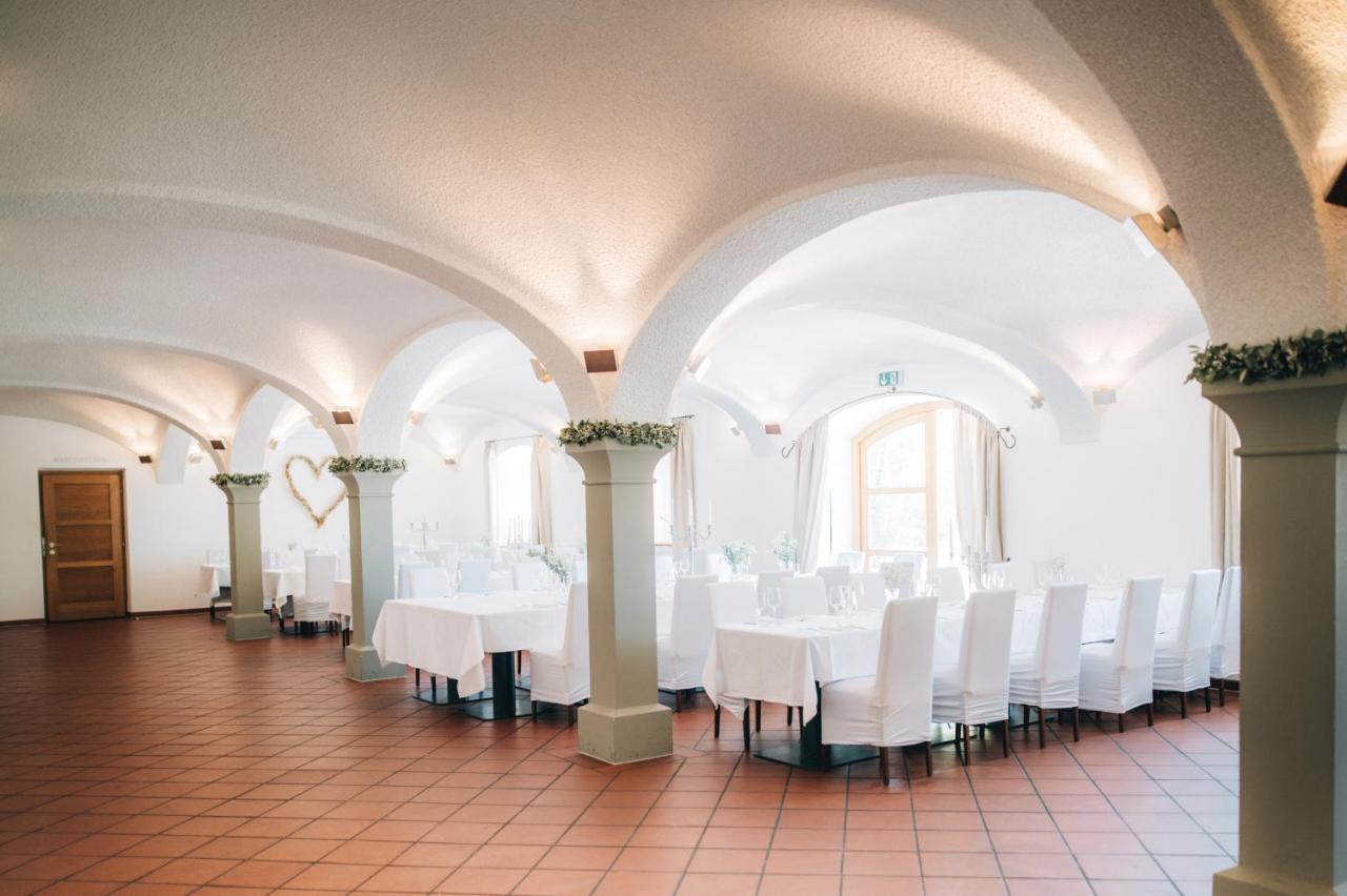 Angermuehle Landgasthof Altenmarkt an der Alz Екстериор снимка