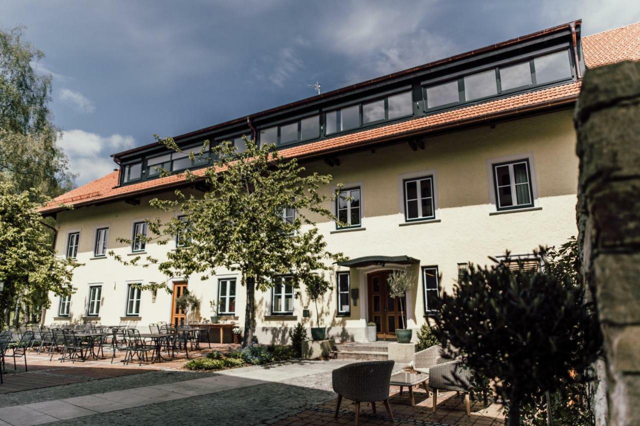 Angermuehle Landgasthof Altenmarkt an der Alz Екстериор снимка